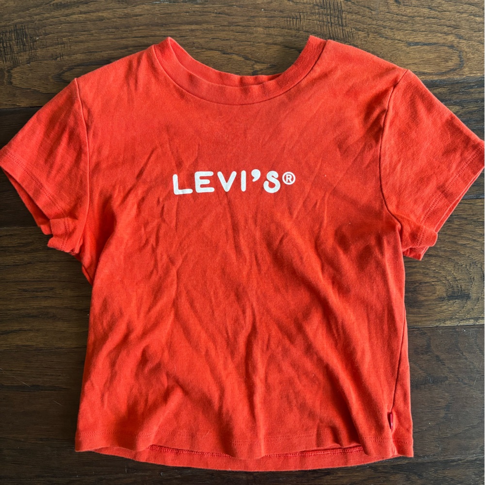Levi’s Crop Shirt